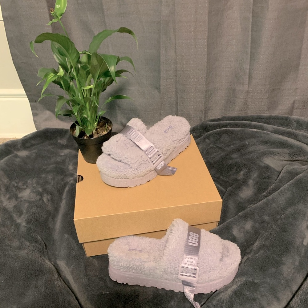 NWT UGG Fluffita Slippers
